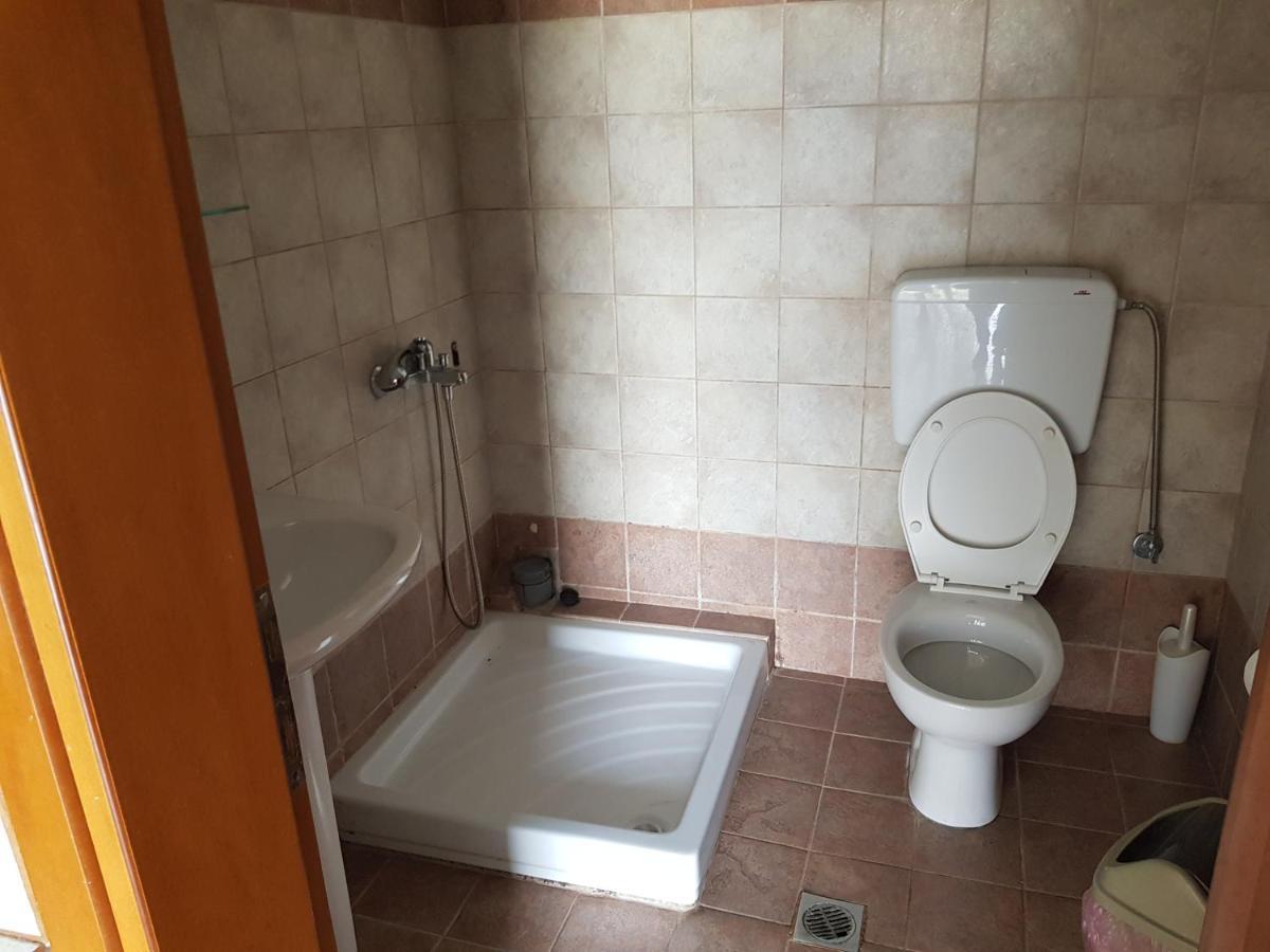 Villa Giannis Apartments Vrasná Kültér fotó