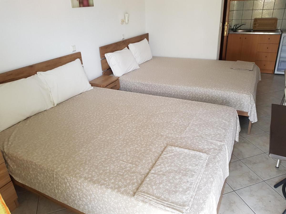 Villa Giannis Apartments Vrasná Kültér fotó